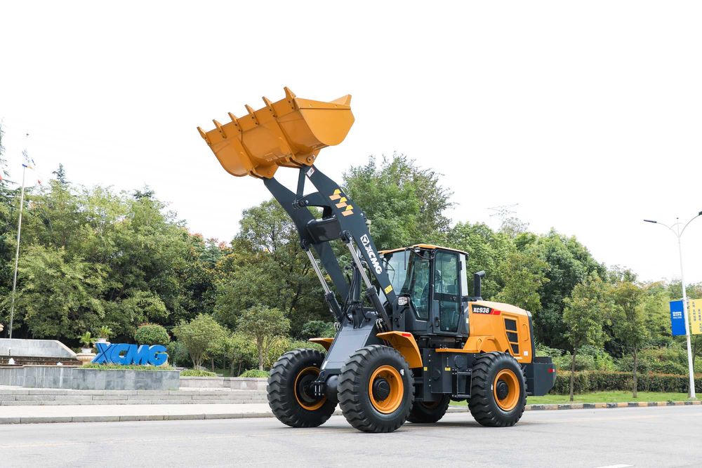 продаем XCMG XC936 2,1 куб джойстик