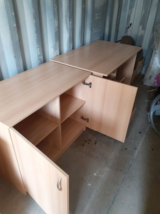 Компьютерный  стол и шкаф  для офис