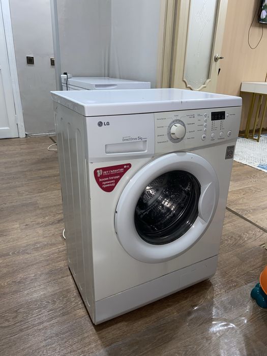 Продам автоматическую стиральную машину LG, 5 кг