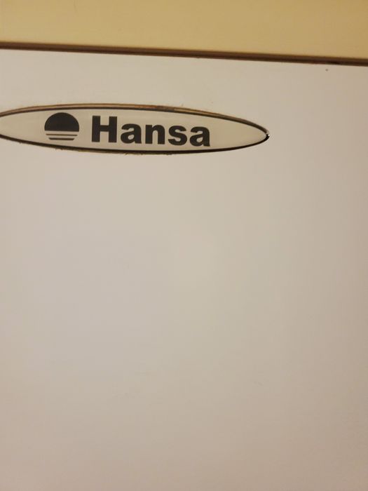 Продавам хладилник  HANSA