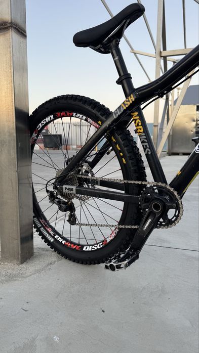 NS Clash 26” Maxxis,Zee,Rock Shox,Novatech