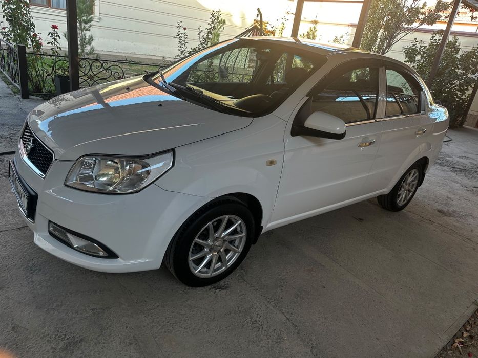автомобиль Равон3 2020года