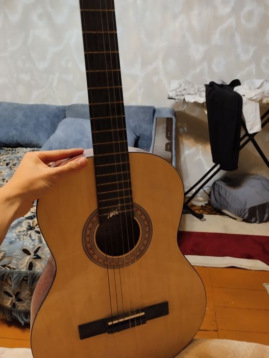 Гитара продамммм