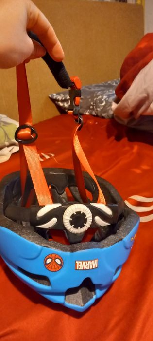 Детска велосипедна каска