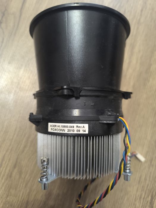 Продам комплект материнская плата процессор и кулер