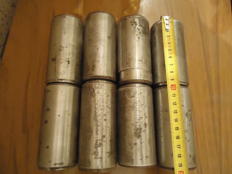 Продам шарниры для ворот