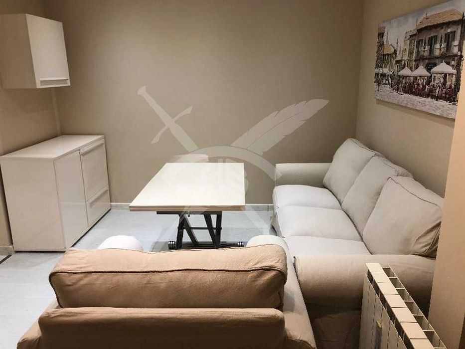 Дава се под наем Тристаен апартамент в София, Стрелбище - 100 кв.м за 950 € - Снимка #1