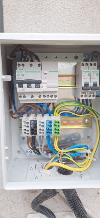 Electrician Autorizat ANRE– Montaj, Reparatii, Tablouri Electrice