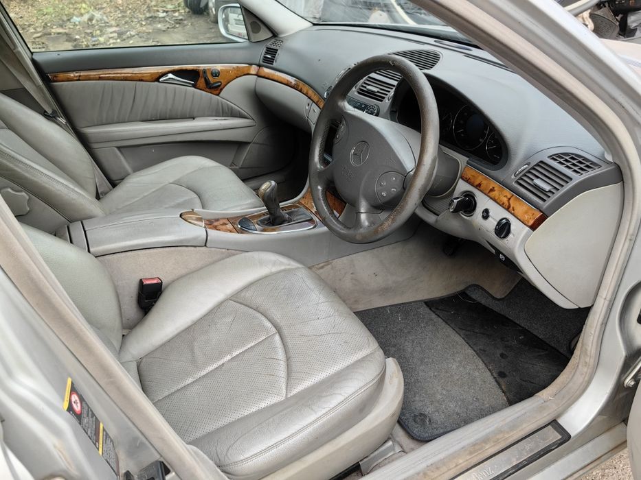 Мерцедес E240 2.6 177к.с На Части! Mercedes E 240 W211