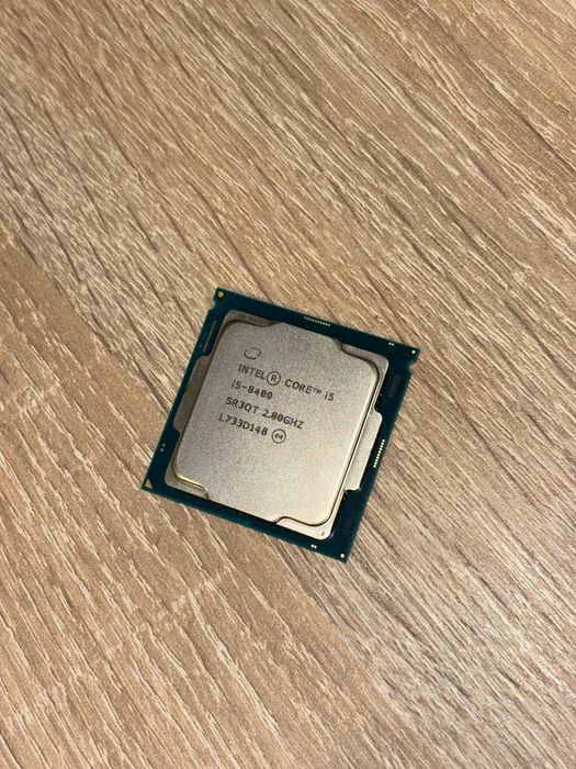 Procesor Intel I5-8400
