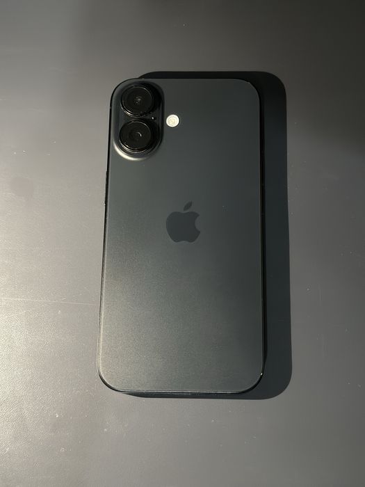 Iphone 16 256Gb 92% black