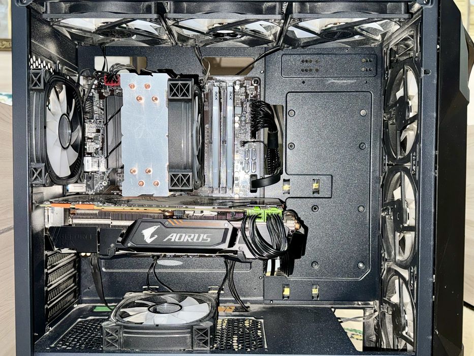 Продается мощный игровой компьютер