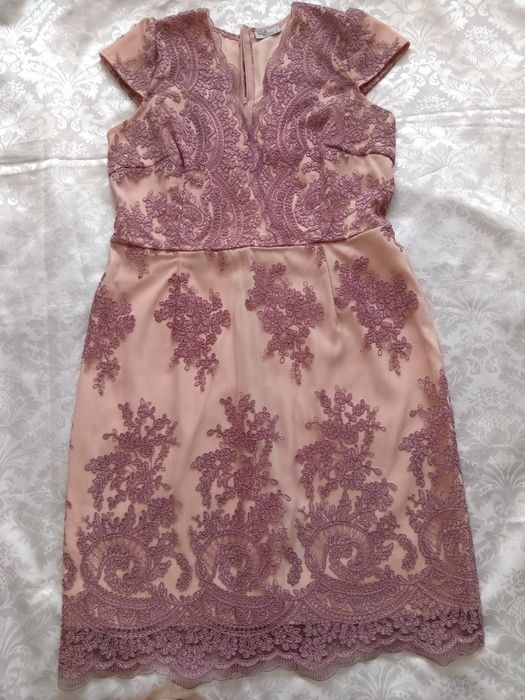 Rochii frumoase zi- seara