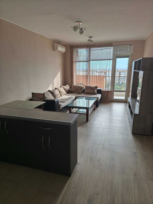 Дава се под наем Двустаен апартамент в Пловдив, Тракия - 72 кв.м за 382.5 € - Снимка #2