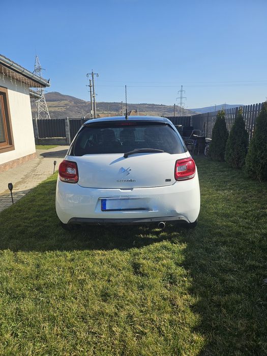 CITROËN DS3 2011 — imagine 3