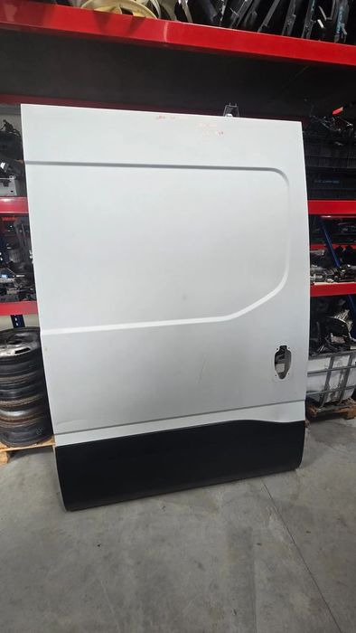 Usa culisanta pentru Iveco Daily Model inaltat cu tabla Euro 5 2016 an