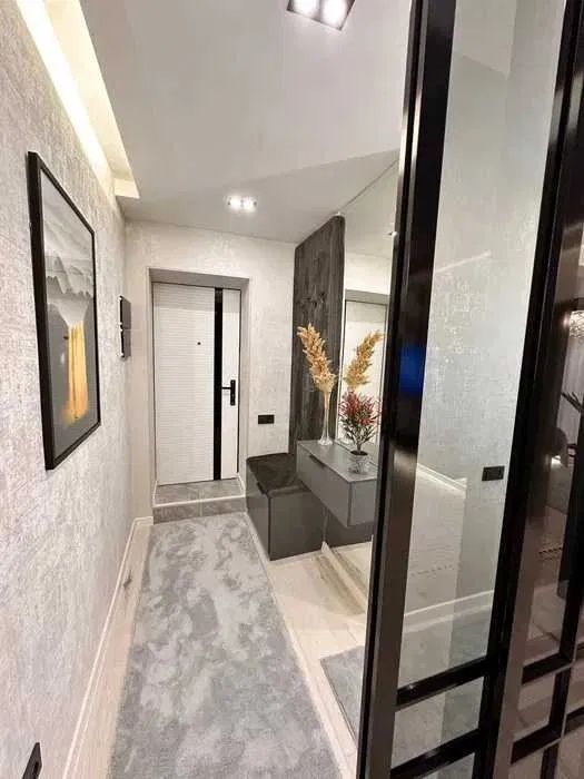 Сдаётся 2/3/9 квартира возле Паркентского рынка