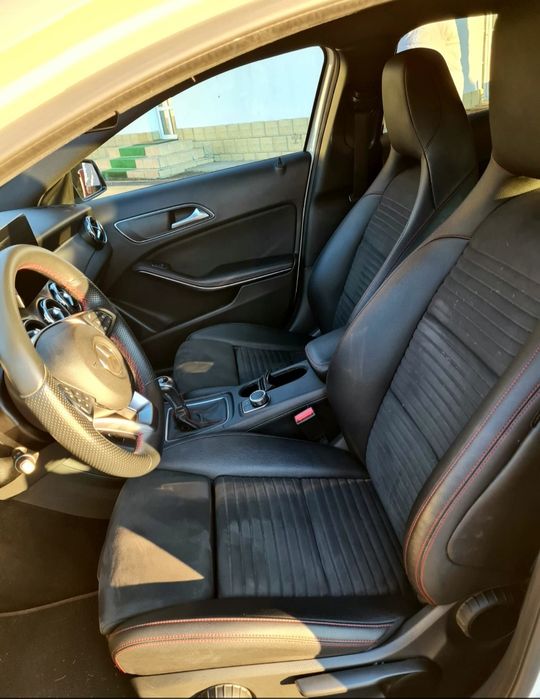 Mercedes Benz- GLA 250 AMG