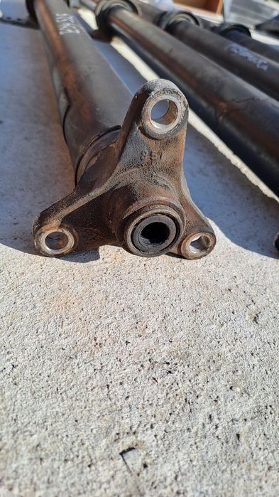 Кардан на бмв е34 525 механика ZF