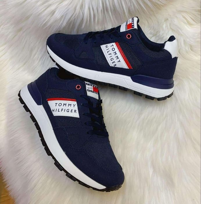 Adidași pentru bărbați