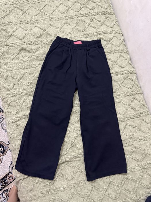 Школьная форма в отличном состоянии