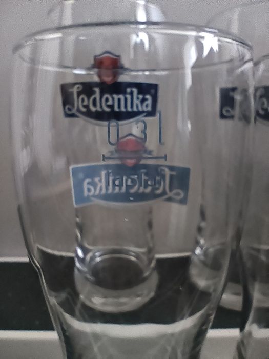 Нови Чаши за Бира