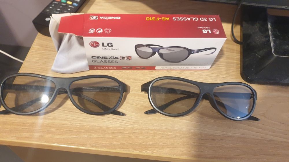 LЕD 3D телевизор LG 42LM580T , б\у