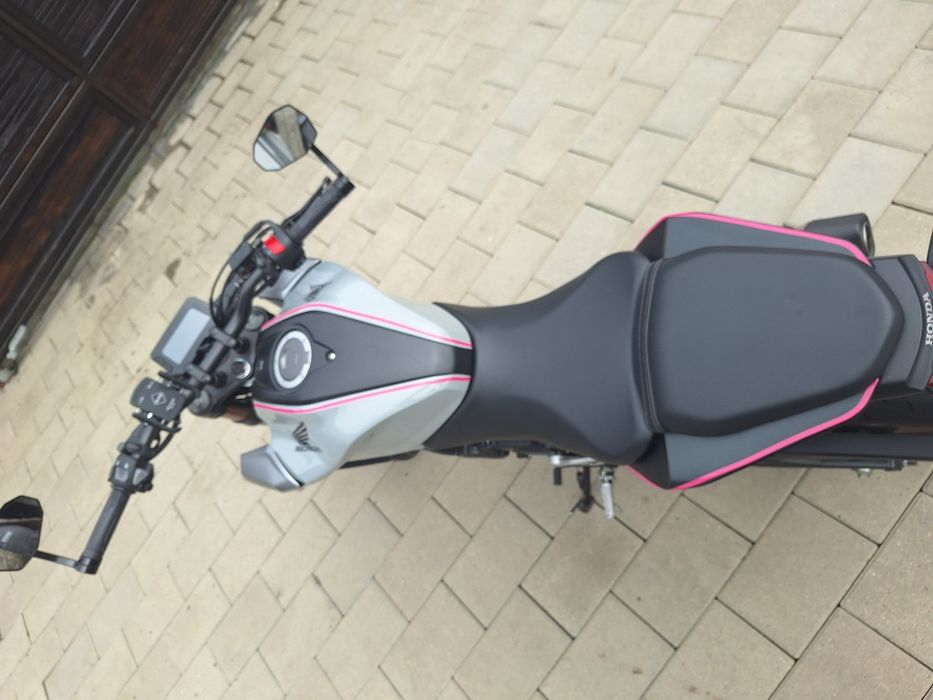 Honda cb 125 abs