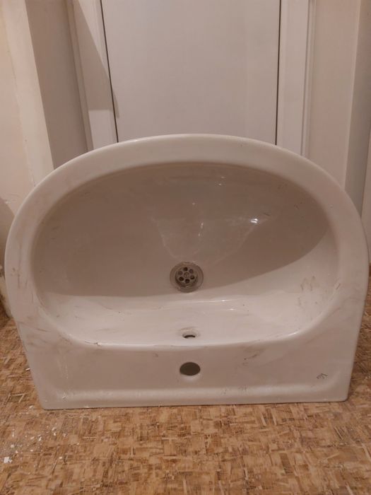 Продам раковину с пьедесталом новая 15 000тг