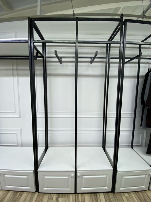 Рейлы, мебель для одежды со шкафчиками