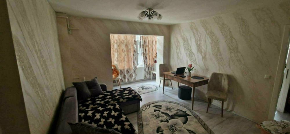 Vănd Apartament În centru