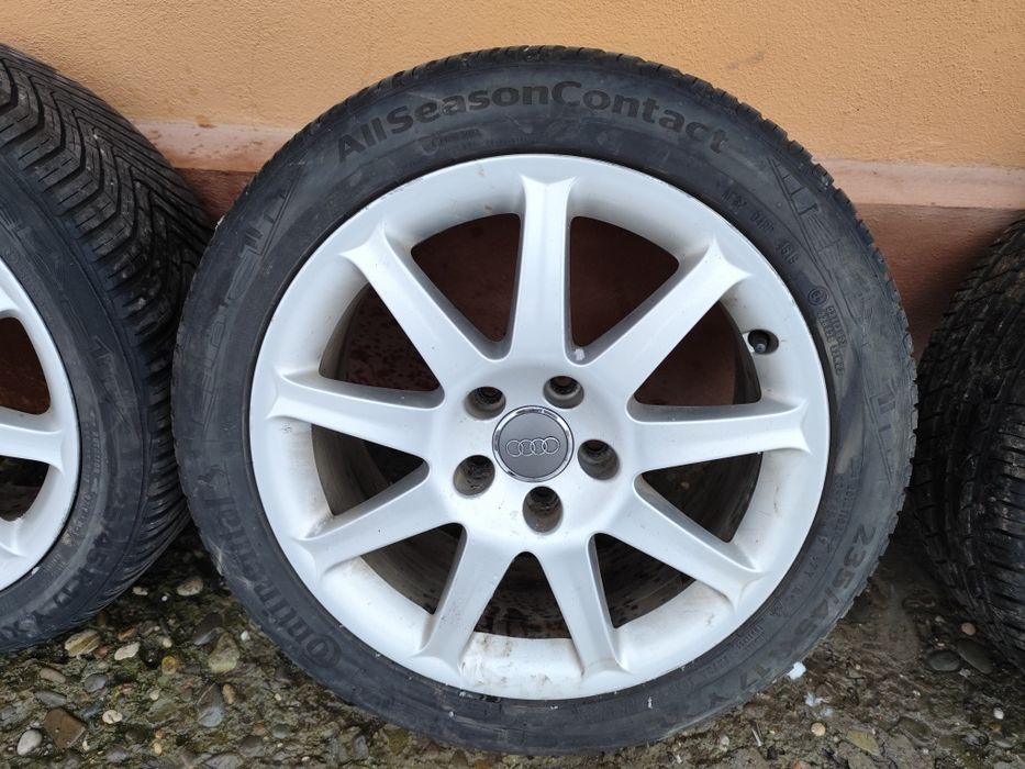 Vând jante aliaj Audi