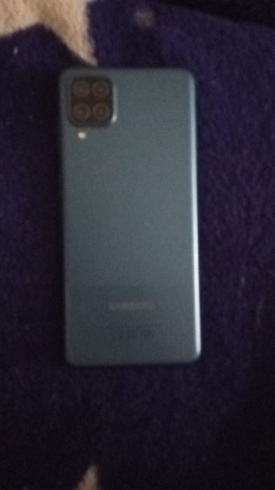 Продам телефон  андройд