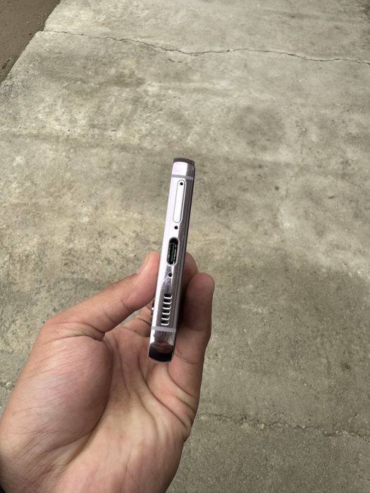 Samsung s 23 8/256 xolati ideal