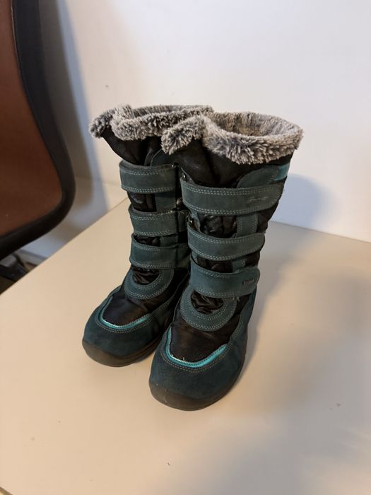 Зимни ботушки за момиче Primigi