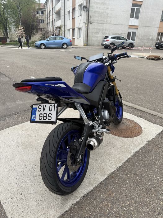 Yamaha YZF R125 2018 streetfighter unic în România, ABS față/spate, full custom