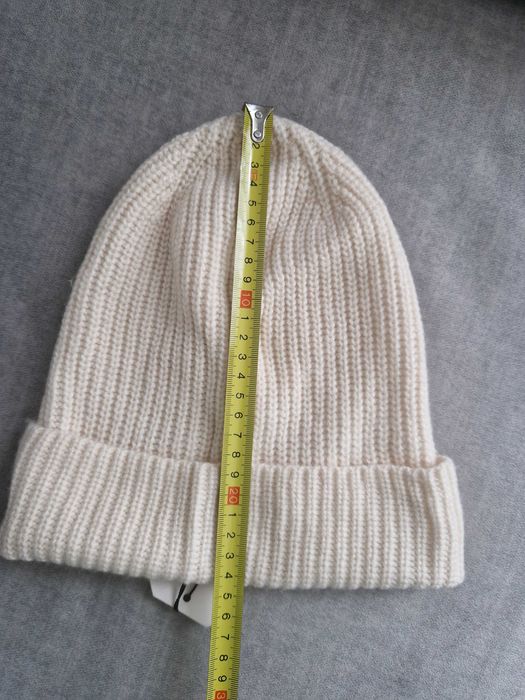 Caciula Christian Berg 100% cașmir noua