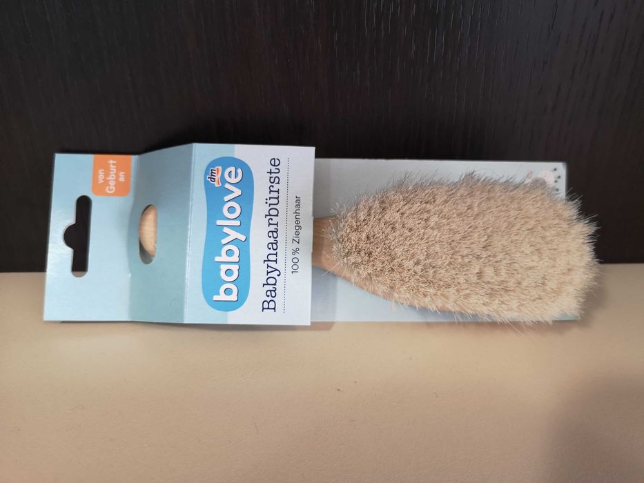 Нови Комплект за маникюр за бебе и четка за коса с кози косъмчета, 0м+