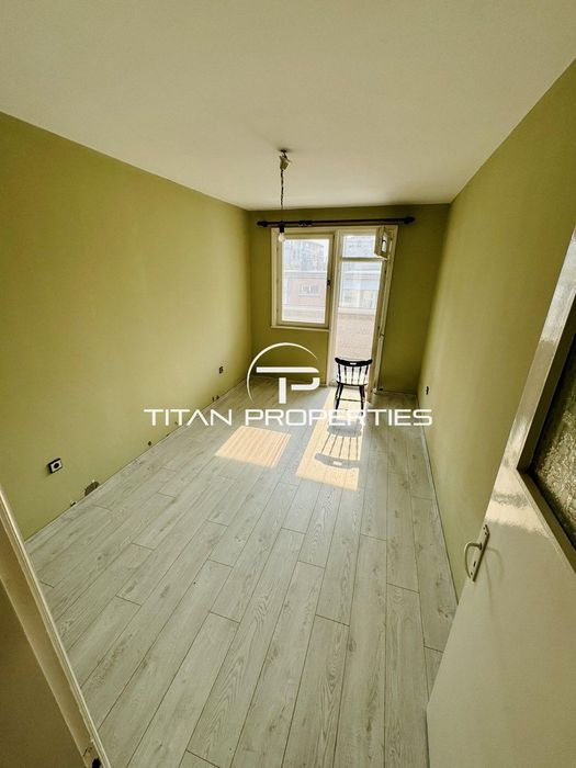 Дава се под наем Тристаен апартамент в Бургас, Възраждане - 100 кв.м за 510 € - Снимка #5