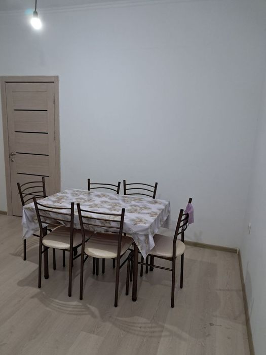 2 хонали уй сотилади. Новостройка. Чирчик шахри.