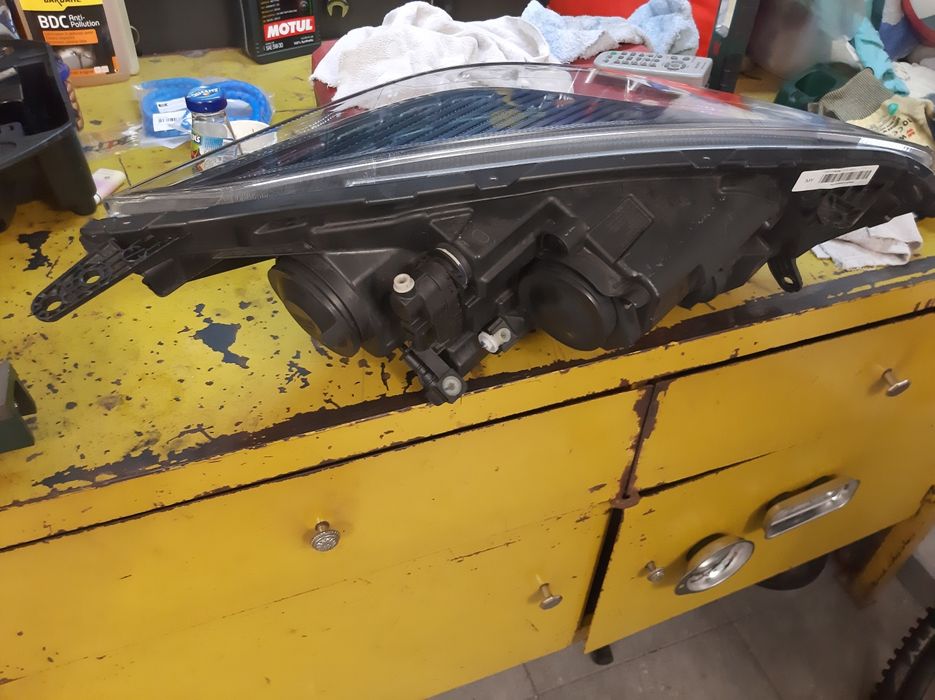 Ляв фар  DR 5.0 HYBRID 2024 година