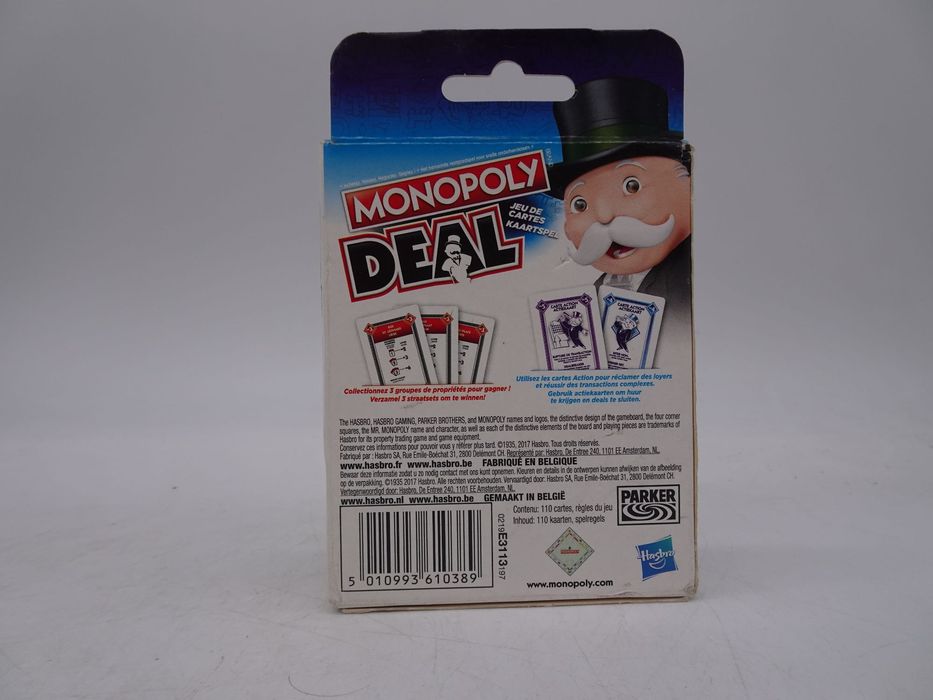 Joc  Monopoly Card Game, 110 carti, 2-5 jucatori, 15 minute, varsta 8+