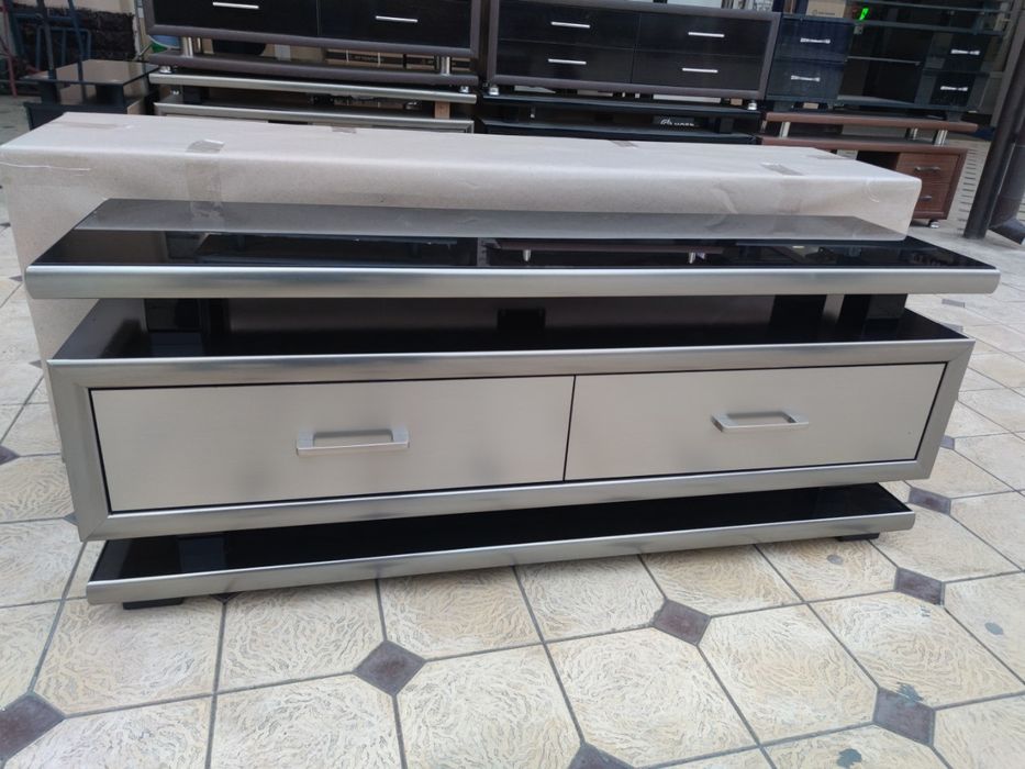 Podstavka pod tv tumba pod tv. Подставка под тв