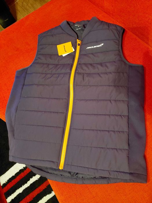 Нов оригинален елек без ръкави  МАКЛАРЪН MCLAREN - ФОРМУЛА 1