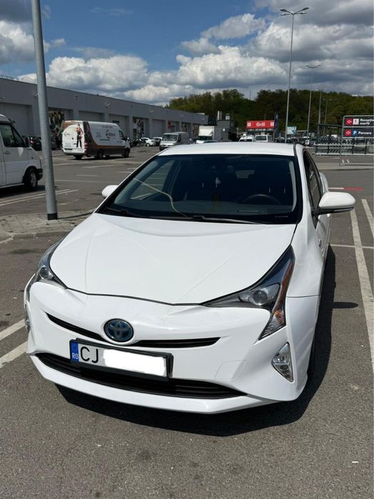 Toyota prius 4 colant bolt activ