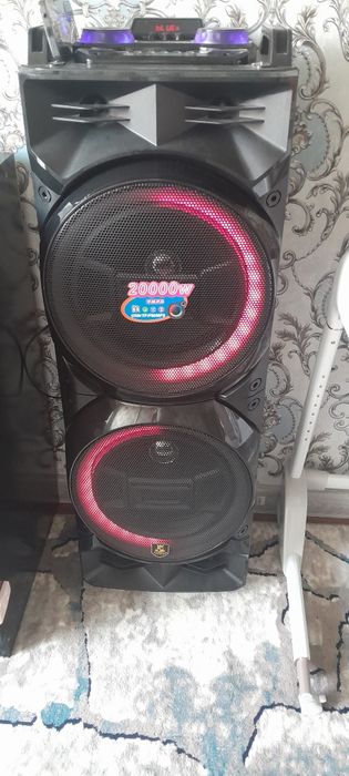 HIGH-POWER battery speaker