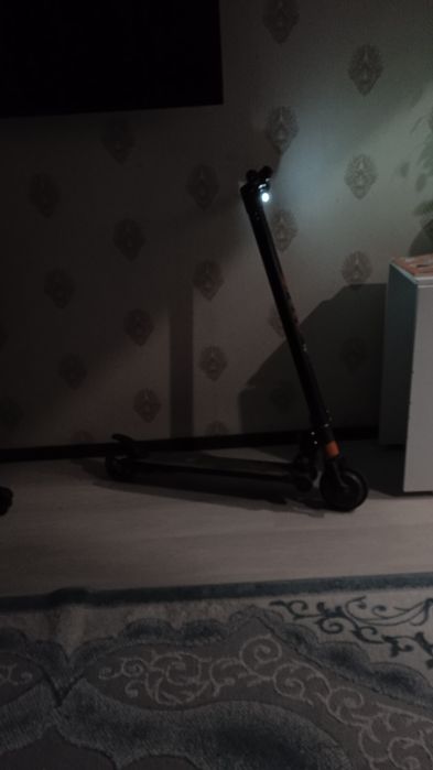 Продам электро самокат Speed roll s10