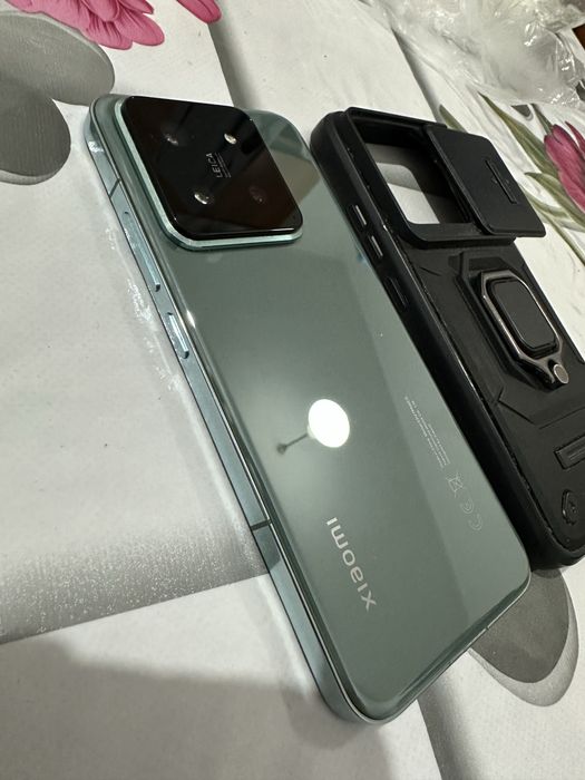 Iphone 14 pro 128gb. Xiaomi 14 512gb