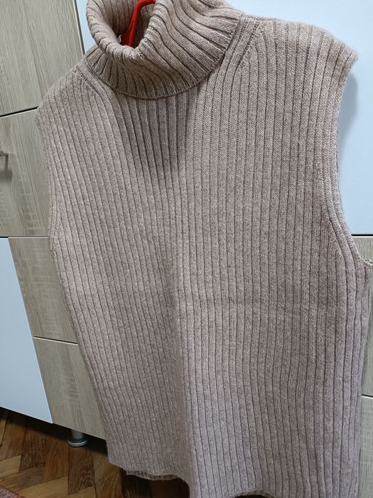 Pulover fără mâneci
