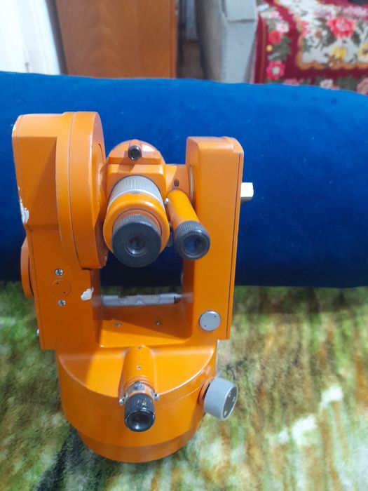 Teodolit Wild Leitz T06 profesional – aparat topografic elvețian